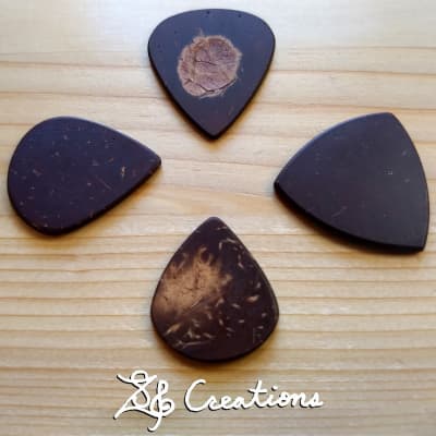 ZSP Creations Pythagorean Coconut Guitar Pick (Handmade, Plastic Free, Vegan) 2022 Natural image 2