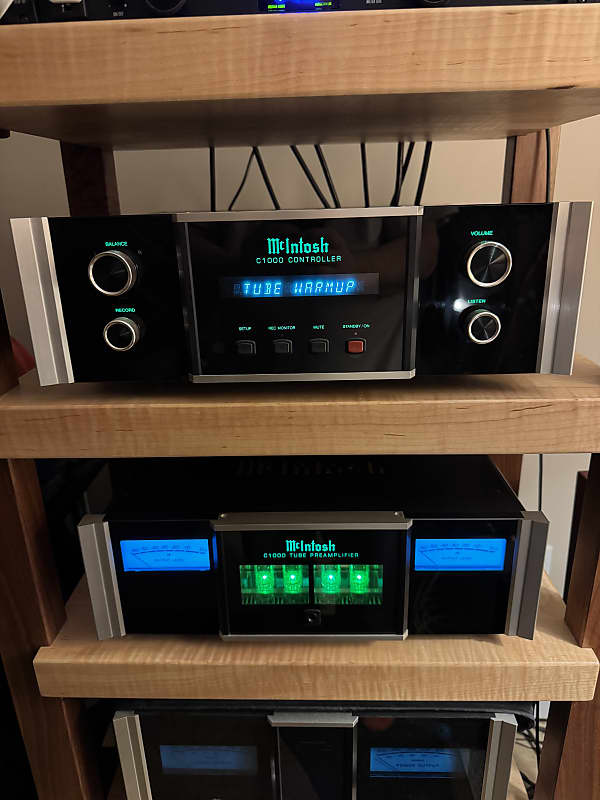 McIntosh C1000CT Controller &amp; Tube Preamplifier  			