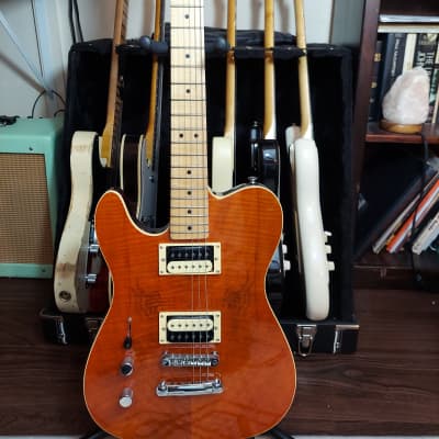 SQUIER Standard Series Telecaster Antique Burst [SN ICS17242203