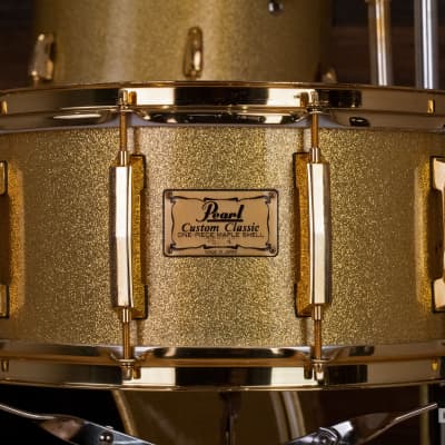 PEARL CLASSIC MAPLE 4 PIECE DRUM KIT CUSTOM MADE FOR STEVE WHITE, GOLD SPARKLE, GOLD FITTINGS image 14