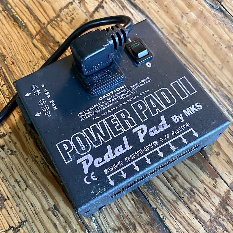 MKS Pedal Pad, Power Pad 2 (powers 8 guitar pedals 9V like Reverb