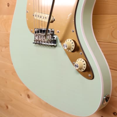 Fender Parallel Universe Jazz Deluxe,Transparent Faded Sea Foam Green, Rosewood Fingerboard image 7