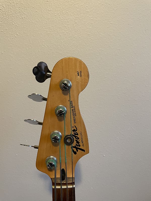 Fender Precision Bass 1994 - Fender Vintage '63 Vintage