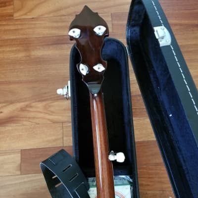 Vintage Saga 5-String Resonator Banjo with New Hardshell Case, Levy's Leather Strap + Extras image 6