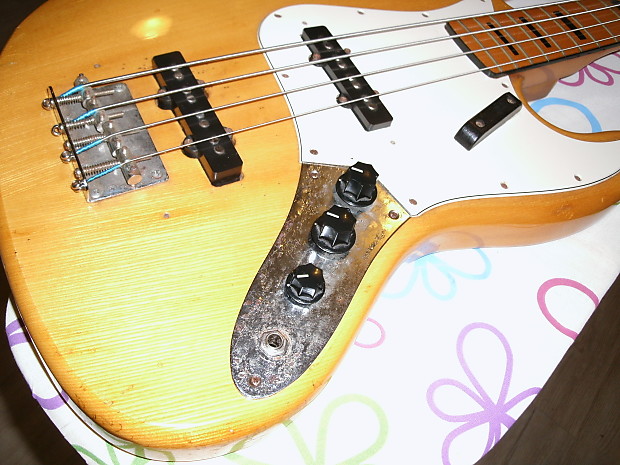 Morris Jazz Bass 1972 LAWSUIT Japan