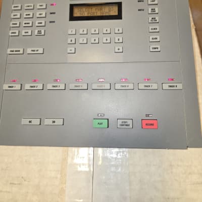 Alesis MMT-8 Multi-Track MIDI Recorder Sampler/Sequencer 1988 - Grey