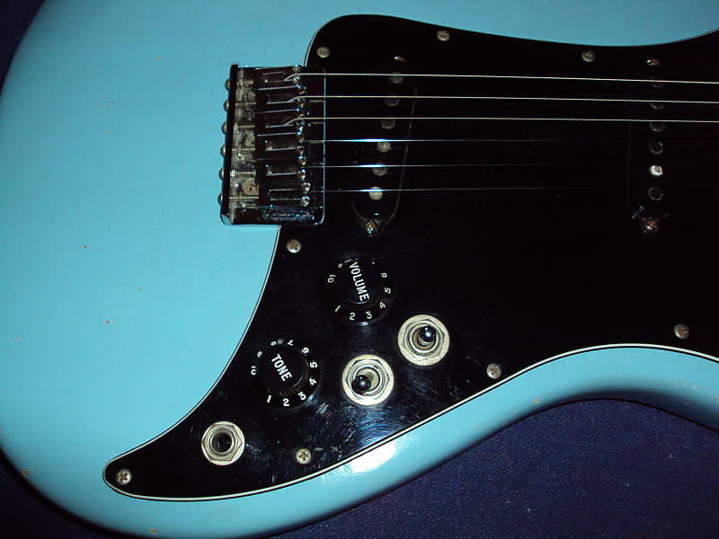1980s Fender Lead II Case – Authentic Guitars