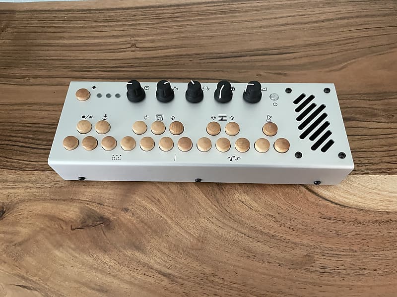 Critter & Guitari 201 Pocket Piano 2023 - Silver | Reverb