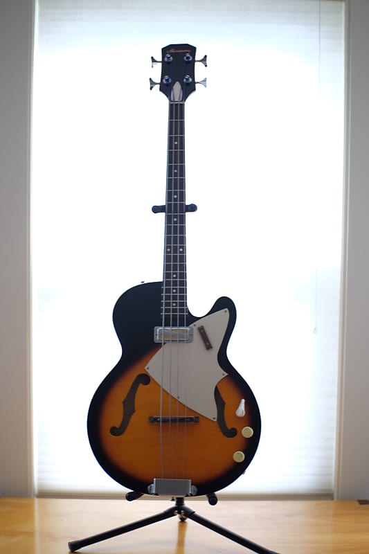 Harmony H22 Reissue Bass Sunburst Reverb