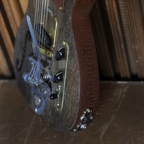 Postal Handmade Crossroads Barnwood Guitar Old Pine Body F Hole Vintage Vibrato Fender US Pickups image 15
