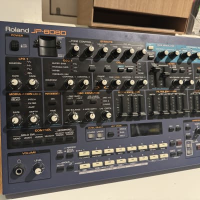 Roland JP-8080