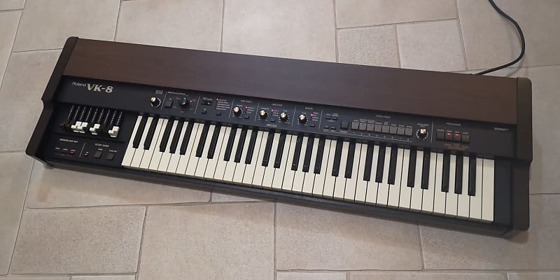 Roland VK-8 61-Key Organ