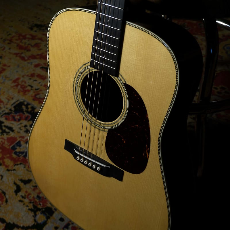 Martin Sweetwater Select HD28V Adirondack w/HSC | Reverb