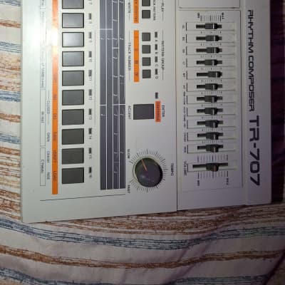 Roland TR-707 Rhythm Composer 1985 - White