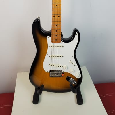 40th vintage edition sunburst ストラトキャスター Early'54 Sunburst/Maple neck VG-2240｜ビンテージフェンダー