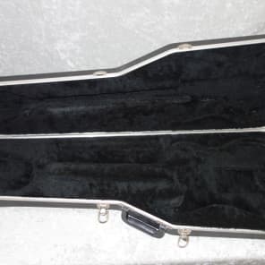 Washburn molded electric guitar hardshell case image 4