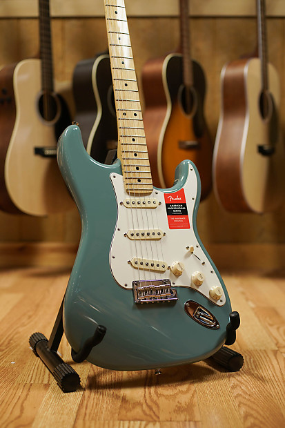 Sonic gray stratocaster online