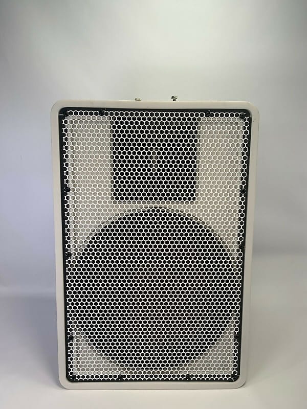 Peavey Model Stadia Off White Two-Way In-Wall Single Speakers Used Very Good Tested No Issues image 1