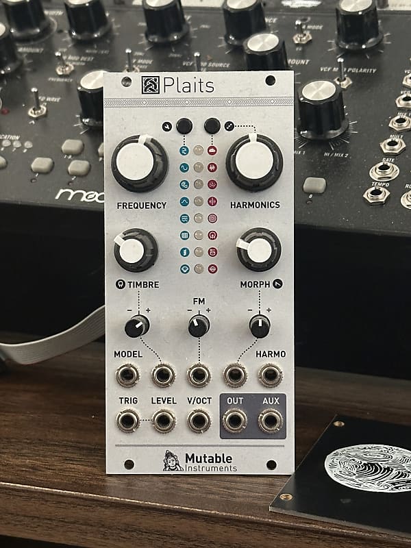 Mutable Instruments Plaits