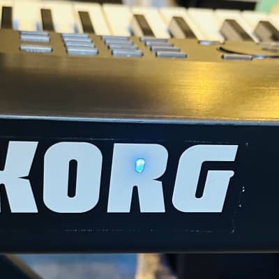 Korg KROME 61-Key Synthesizer Workstation 2010s - Black image 9