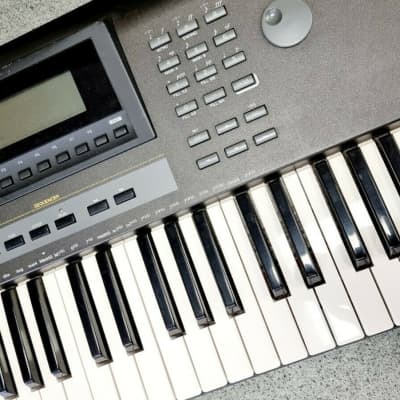 Yamaha QS300 Music Production Synthesizer image 3