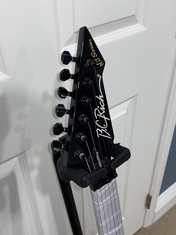 Eddie Munson's Guitar From Stranger Things 4 - Buy Replica and Model Here