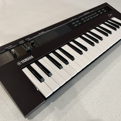 Yamaha Reface DX Portable Synthesizer