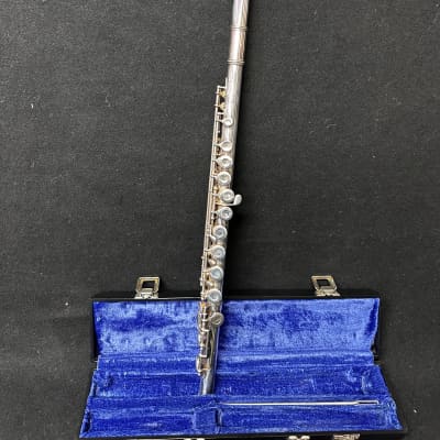Gemeinhardt 2SP Straght-Headjoint Flute with Offset G | Reverb