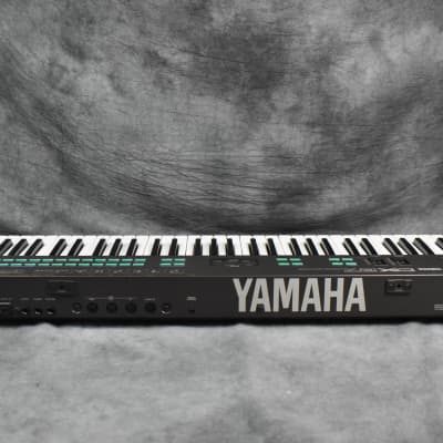 Yamaha DX27 Digital Programmable Synthesizer in Very Good Condition From Japan image 13