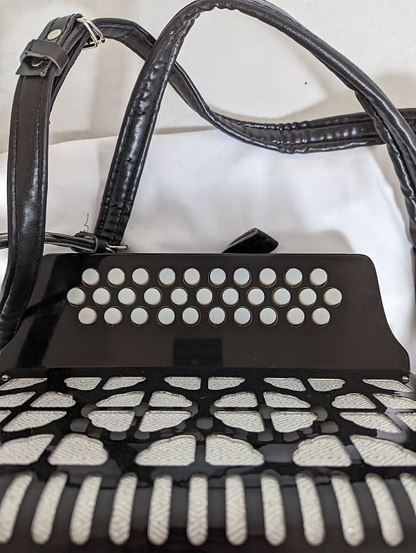 Yingjie Diatonic Accordion | Reverb