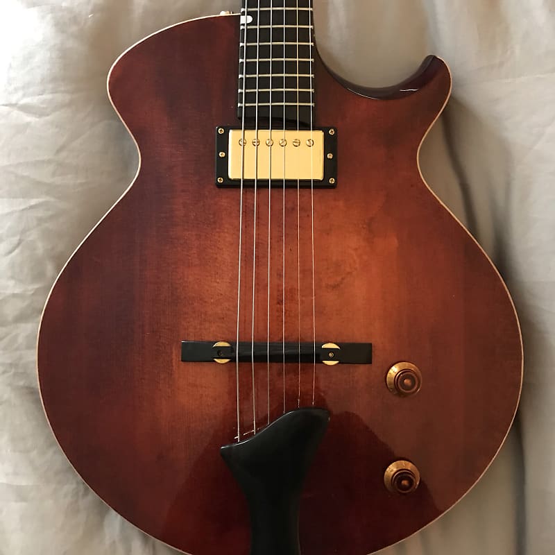 Eastman ER-1 2019 MINT small body super comfy Archtop Guitar ( video) image 1