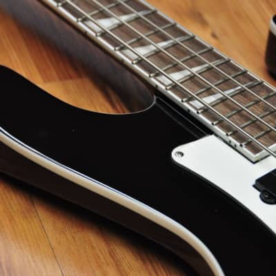 Jackson X Series Concert Bass CBXNT IV Black image 9