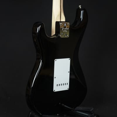 Fender Eric Clapton Stratocaster Maple Fingerboard Black 2022 (US22023462) image 12