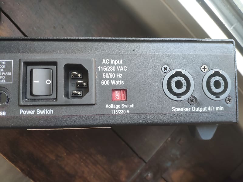 Acoustic Image Focus SAパワーアンプ Acoustic Image FOCUS SA（中古）【楽器検索デジマート】