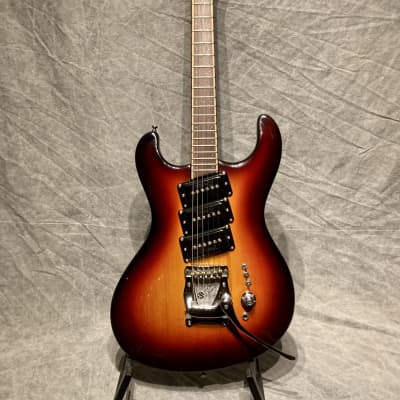 Mosrite VIII 1984 - Red burst/ Sunburst. image 3