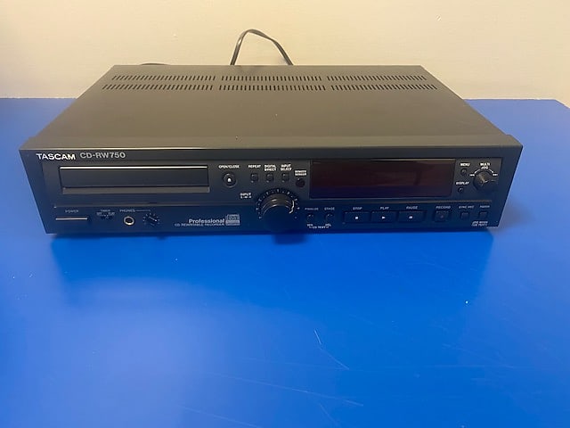 TASCAM CD-RW750 Professional CD Player/Recorder | Reverb