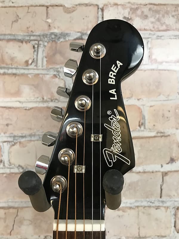 Fender La Brea Acoustic Electric Guitar (Nashville
