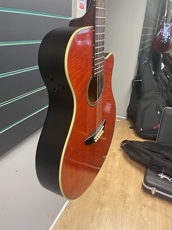 YAMAHA APX-SPLI シースルーレッド　エレアコ Yamaha APX-SPLI Acoustic/Electric Guitar | Reverb