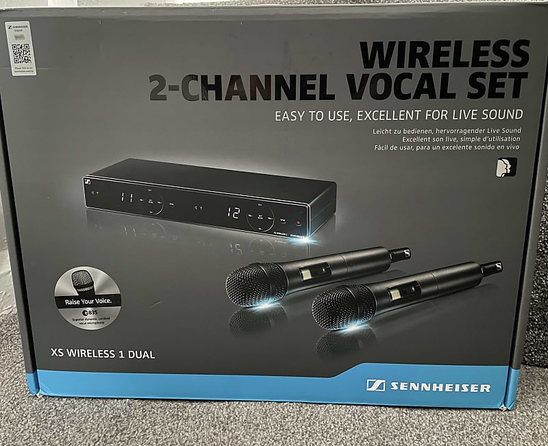 Sennheiser XSW 1 825 Dual Wireless Microphone System GB Band