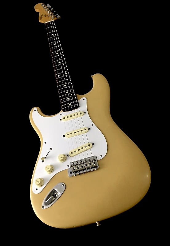 LEFTY! Vintage Fender Japan MIJ Relic Guitar Left Desert Tan Nitro Lacquer  Refin Strat Light 6.6 Lb!