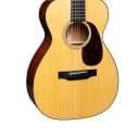 Martin  0-18 Acoustic Guitar Natural w/ Case