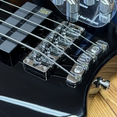 Warwick Rockbass Vampyre High Polish Black image 6