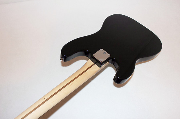Squier Mike Dirnt Precision Bass maintenance - YouTube
