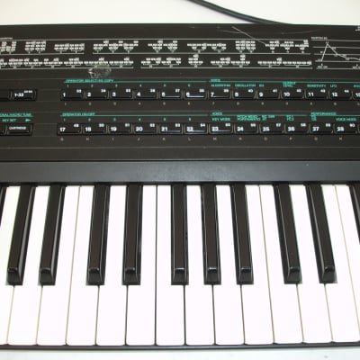 Yamaha DX7IID 61-Key Synthesizer Keyboard image 6