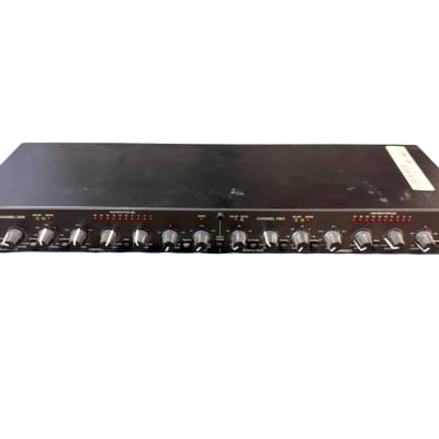 dbx 166XL Stereo Compressor / Limiter / Gate | Reverb