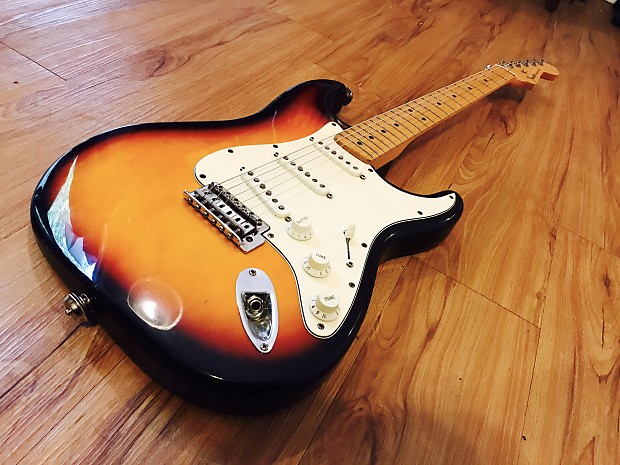 Fender Standard Stratocaster Sunburst MIM Strat Maple Neck SSS Reverb