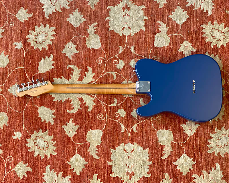 Fender Made in Japan Hybrid II Telecaster Thinline Limited Run Satin Indigo  | Reverb UK