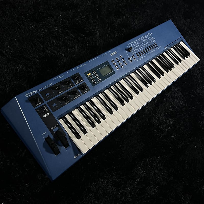 Yamaha CS1x Control Synthesizer 1996