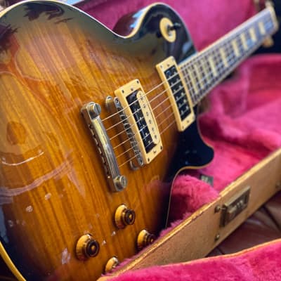 Epiphone by Gibson (Open Book Headstock) '59 Les Paul Model Epiphone by Gibson (Open Book Headstock) '59 Les Paul Model