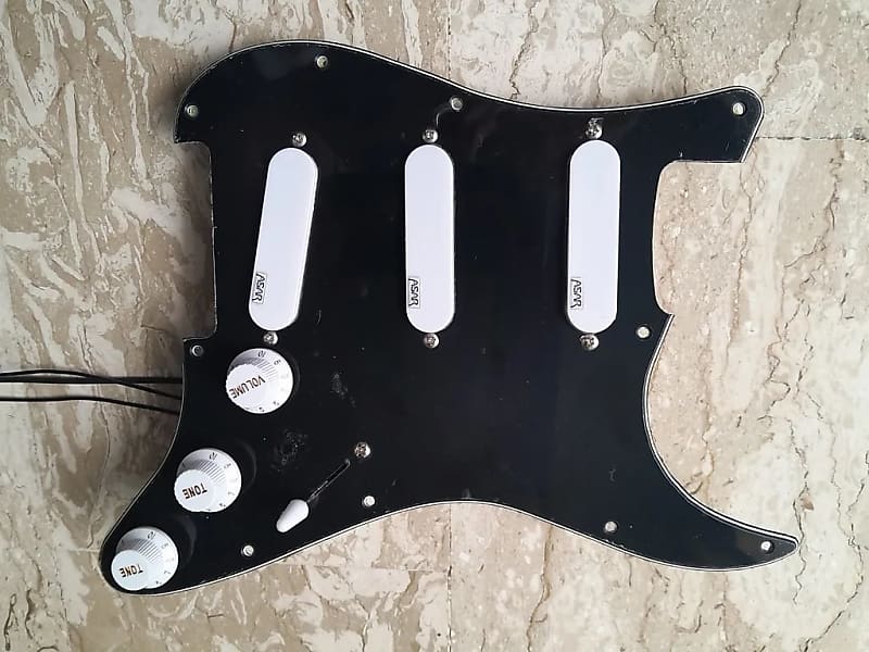 Handmade prewired SSS NEODYMIUM Stacked coils PU's Strat pickguard with HB split on N&B, volume TR BL and mid PU cutoff switch image 1